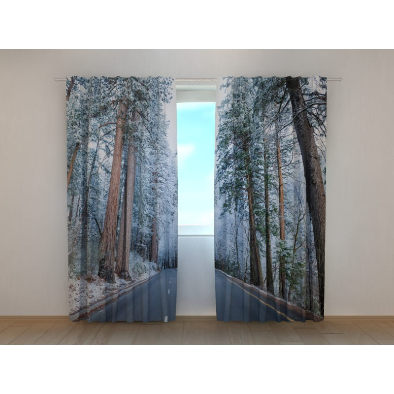 0,00 €Barraca personalizada - estrada nas montanhas de inverno