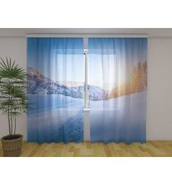 Maßgeschneidertes Zelt - Schnee auf den Bergtannen