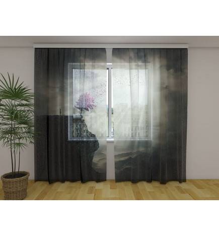 Pielāgota telts - kalna virsotnē