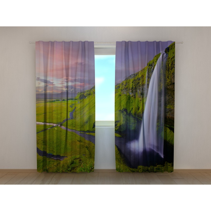 1,00 € Custom curtain - featuring Icelandic waterfalls