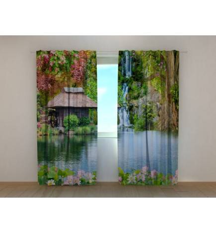 1,00 € Pasūtījuma telts - ar kotedžu un ūdenskritumu