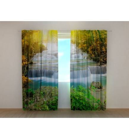 1,00 € Pielāgota telts - ar steidzīgu ūdenskritumu