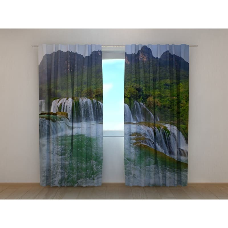 1,00 € Šotor po meri - s slapovi na gorah