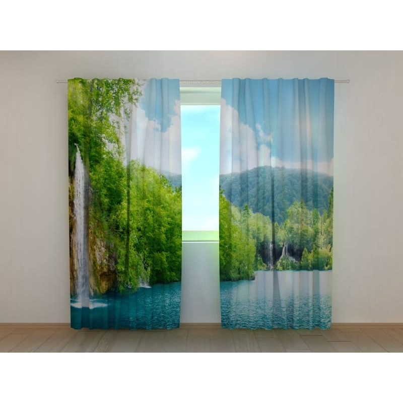 1,00 € Aangepaste tent - met een kleine waterval 1,00 € Aangepaste tent - met een kleine waterval