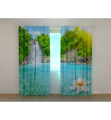 1,00 € Personalisierter Vorhang - mit einem kleinen Wasserfall