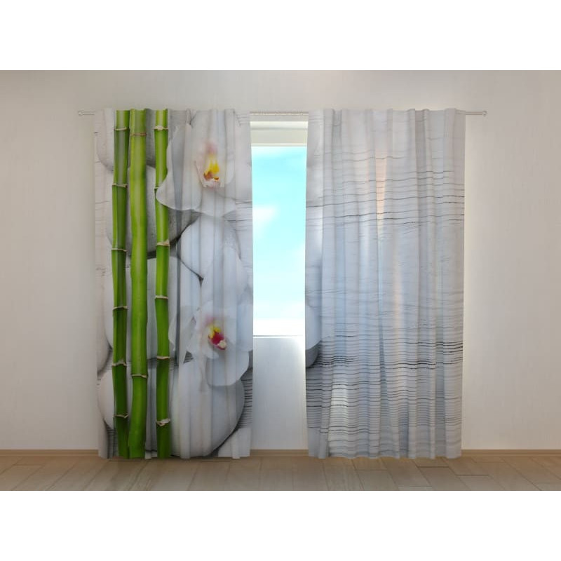 1,00 € Custom curtain - Bamboo and white flowers