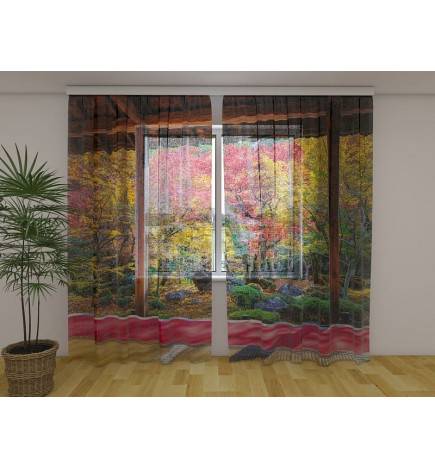 Maßgeschneidertes Zelt – mit bunten und japanischen Bäumen