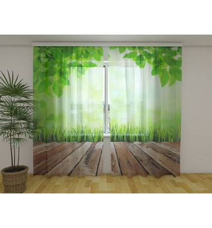 Maßgeschneidertes Zelt – Mit Blick auf den Wald