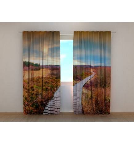 1,00 € Maßgeschneidertes Zelt – Mit einem Gehweg zwischen den Feldern