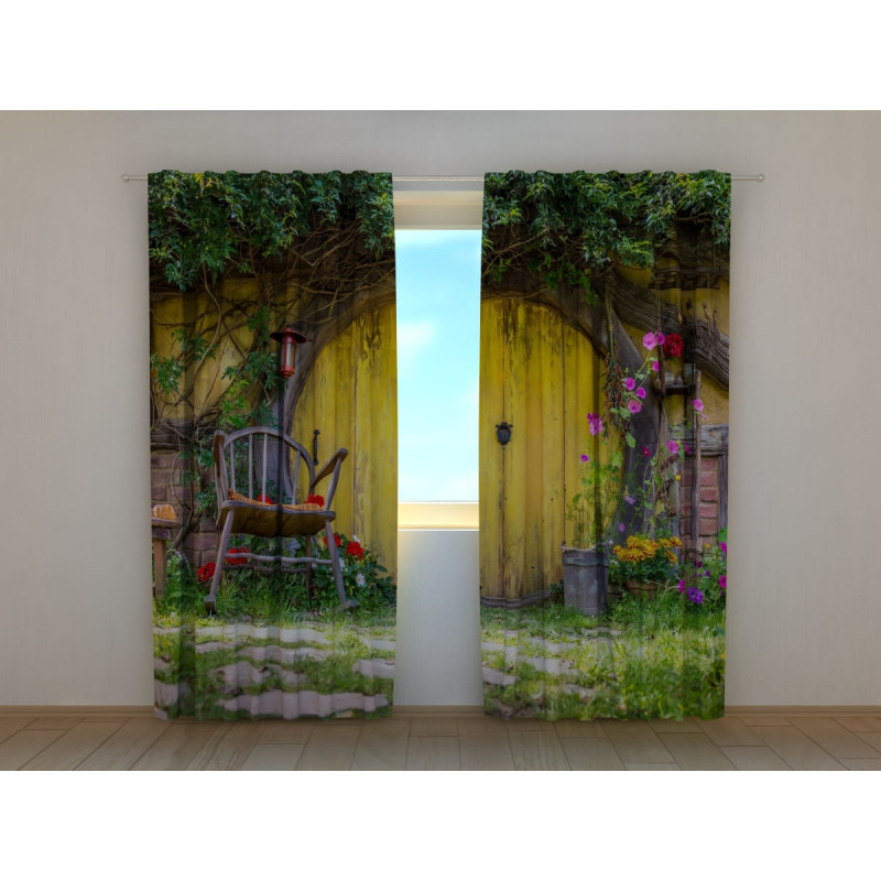 1,00 €Barraca personalizada - com porta na cabana de madeira