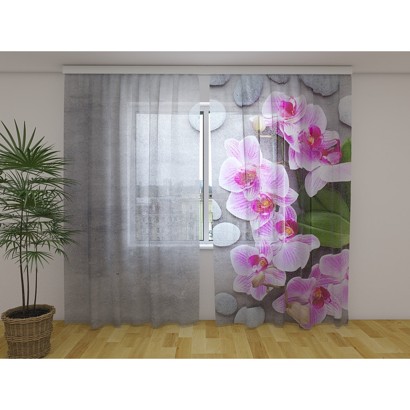 1,00 € Gordijn op maat - Met roze orchideeën aan de muur