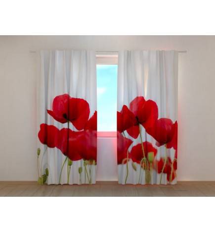Maßgeschneiderter Vorhang – Mit roten Mohnblumen