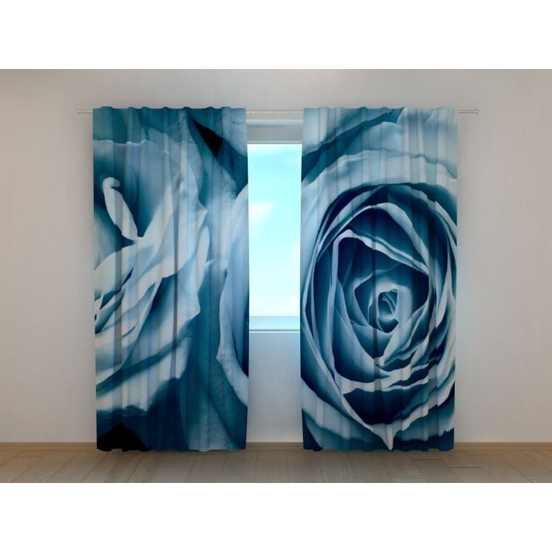 1,00 € Custom curtain - The rose and its shadow