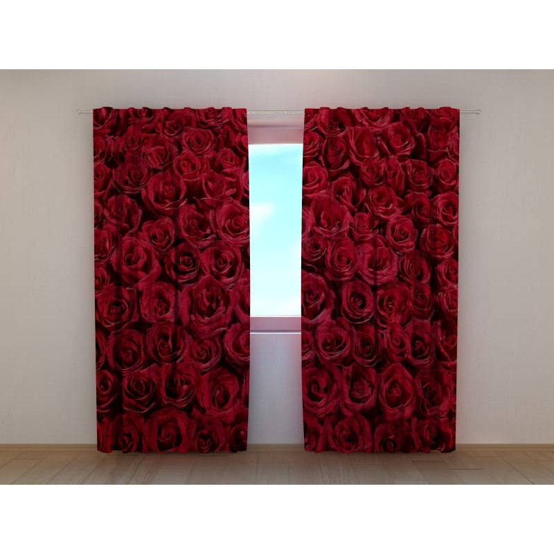 1,00 € Maßgeschneiderter Vorhang – Mit vielen roten Rosen