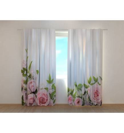 Custom curtain - With spring roses