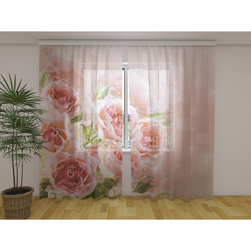 1,00 € Maßgeschneiderter Vorhang – Mit zarten Rosen 1,00 € Maßgeschneiderter Vorhang – Mit zarten Rosen
