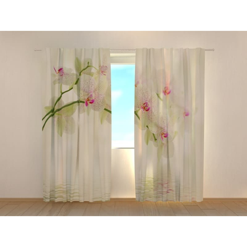 1,00 € Custom Curtain - Aqua and Shimmering Orchids