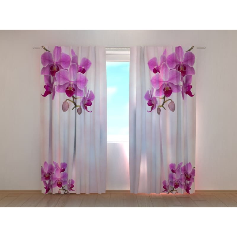 1,00 € Individualizuotos užuolaidos – mažos rožinės spalvos orchidėjų puokštės
