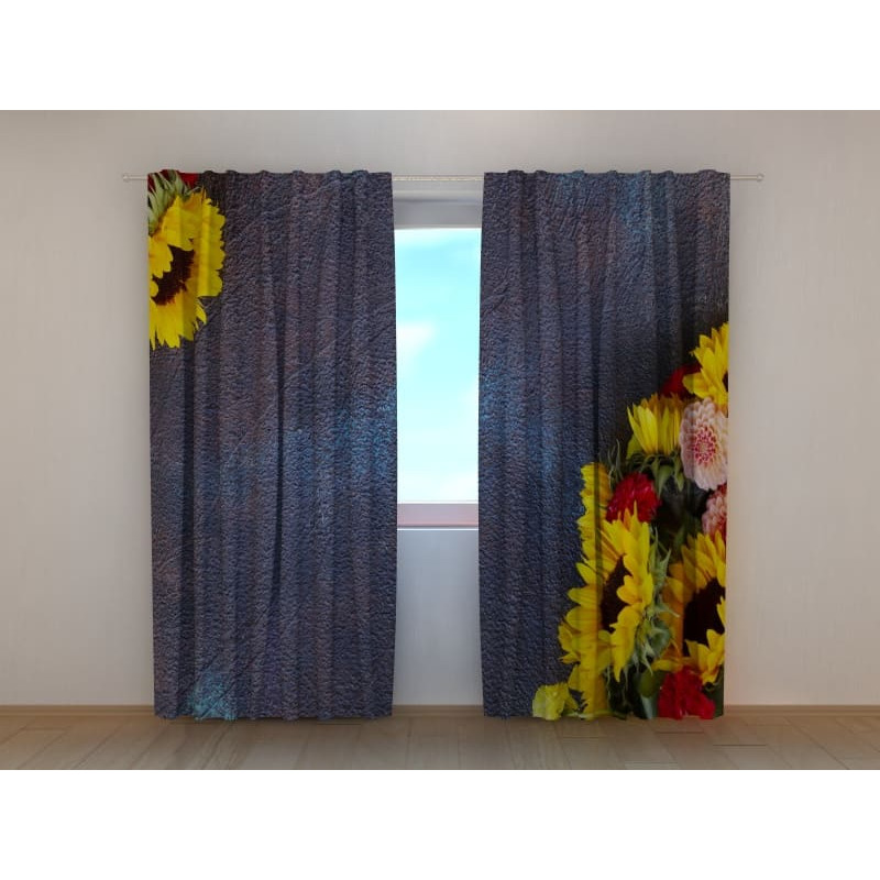 1,00 € Personalized Curtain - With elegant sunflowers