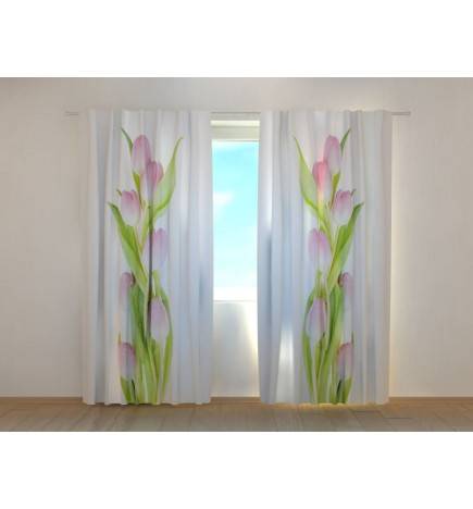 Maßgeschneiderter Vorhang – Mit rosa Tulpen