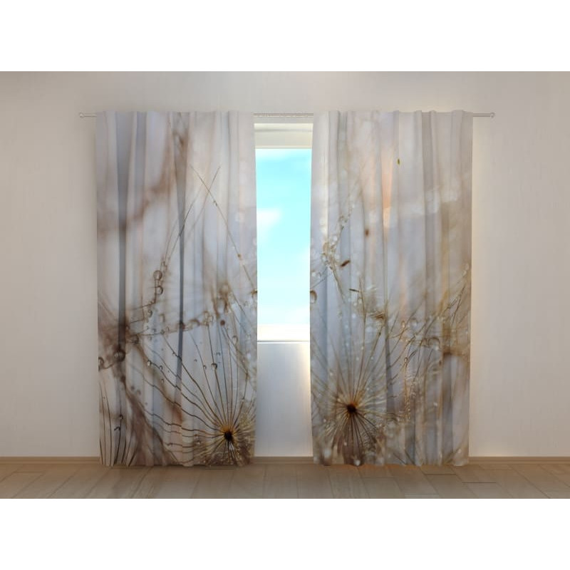 1,00 € Aangepaste tent - met wilde bloemen in de wind