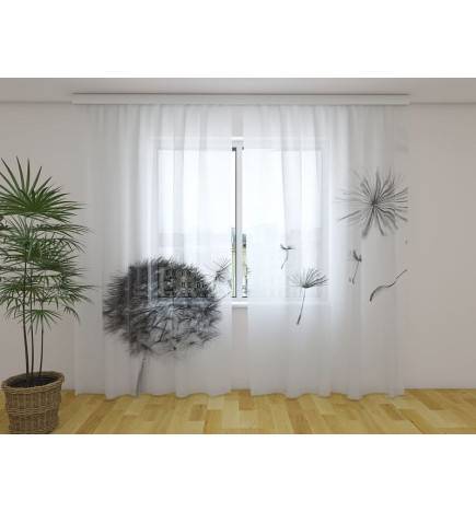 Individueller Vorhang – mit schwarzen Wildblumen