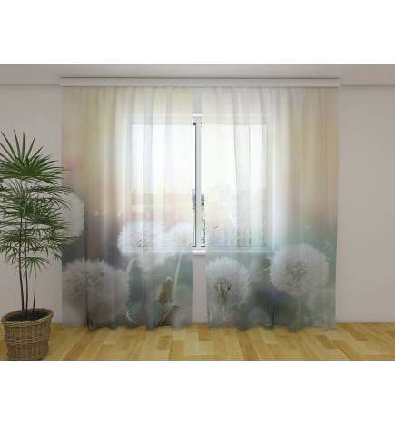 Maßgeschneidertes Zelt – Mit wilden und weißen Blumen