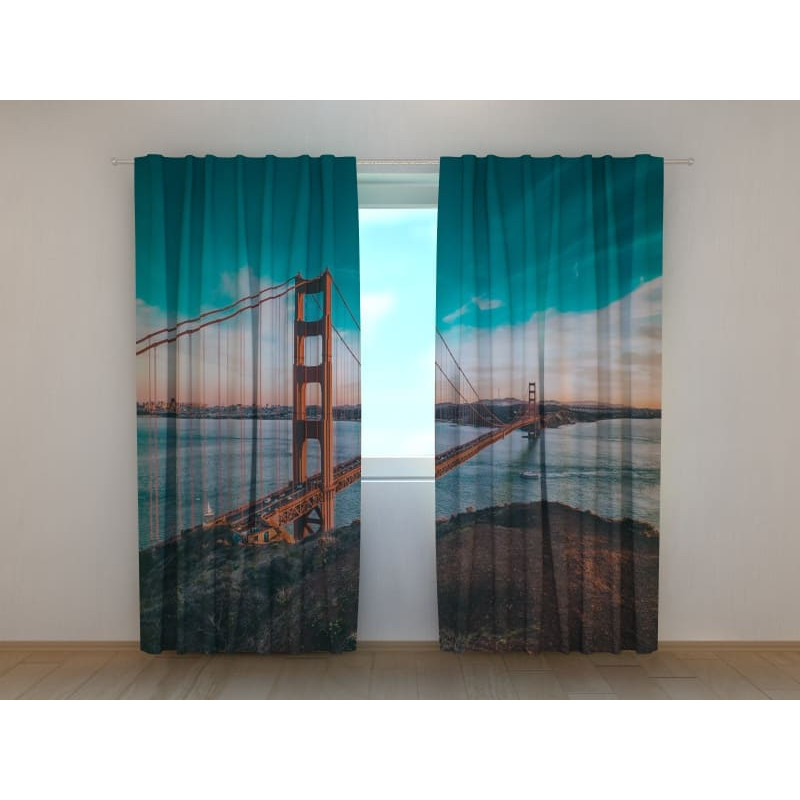 1,00 € Cort personalizat - cu podul San Francisco