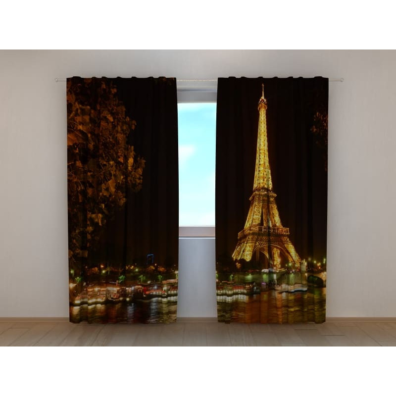 1,00 € Custom Tent - With the Eiffel Tower - At night