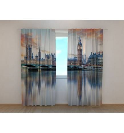 1,00 € Kohandatud telk – vaatega Londonile