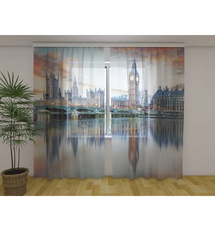 Kohandatud telk – vaatega Londonile