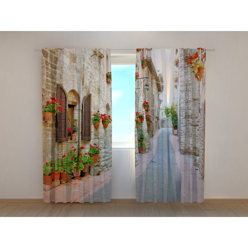 1,00 € Cort personalizat - Satele Toscana - In Italia