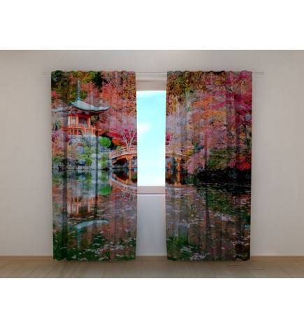 Personalized curtain - Chinese house - with flowers