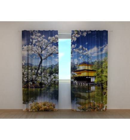 Individualizuota palapinė – japoniški namai su ežeru