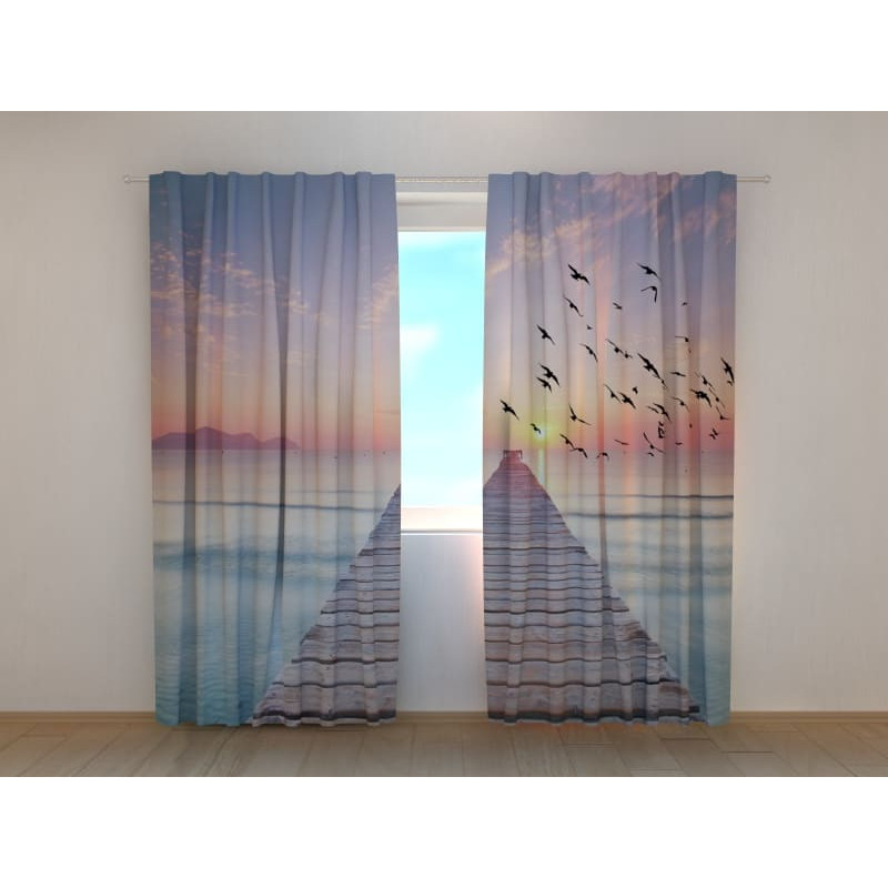 1,00 € Tilausteltta - Laituri ja lokit lentävät