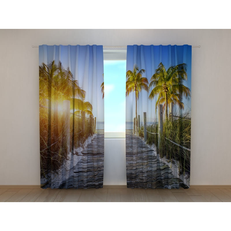 1,00 € Cort personalizat - Pasarela care duce la mare