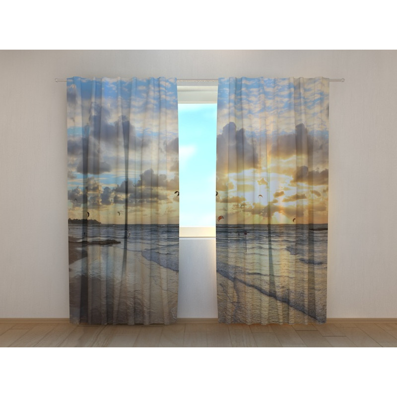 1,00 € Pasūtījuma telts - Pie jūras - No rīta 1,00 € Pasūtījuma telts - Pie jūras - No rīta