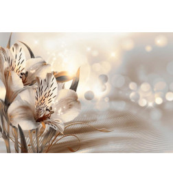 Papier peint - Creamy motif - lily flowers in morning glow on striped background