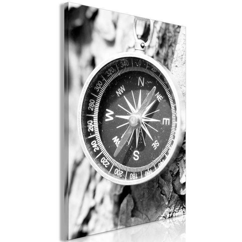 61,90 € Cuadro - Direction of the Road (1-part) - Black and White Compass on Tree Background