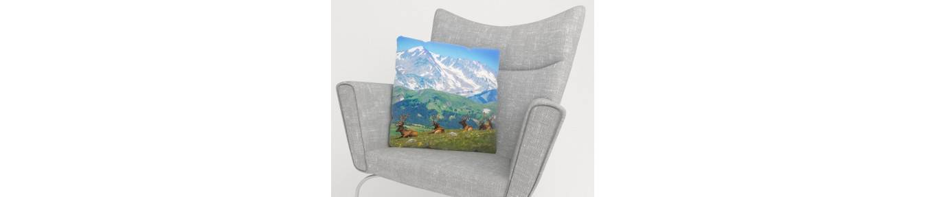 cushion covers with animals. Three-dimensional. Realistic