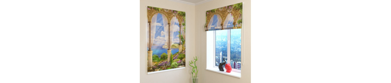 Roman blinds overlooking the sea, with splendid seaside landscapes.