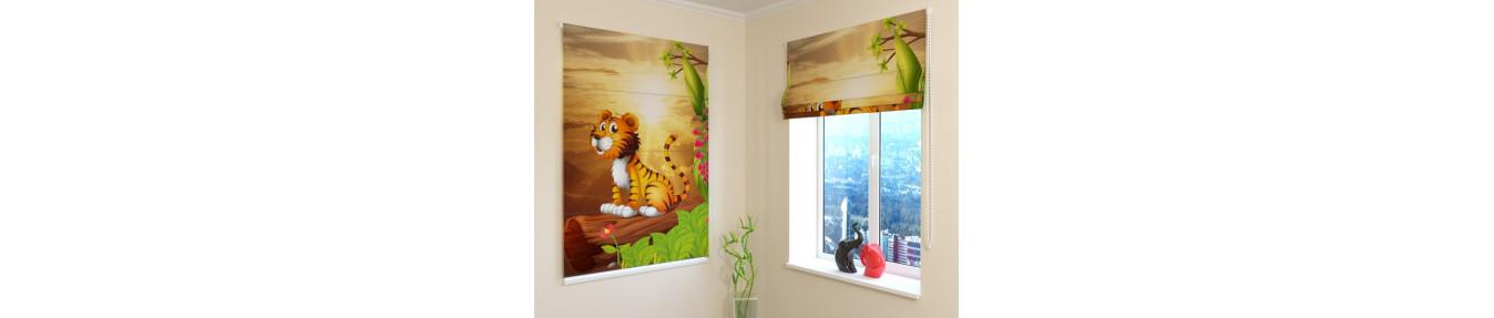 roman blinds with lots of cute animals - For children