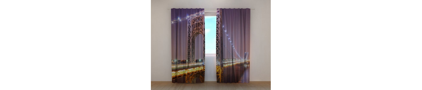 Curtains with Manhattan. Curtains with Manhattan Bridge